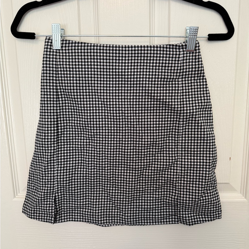 Classic Black and White Checkered Skirt